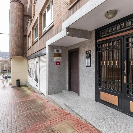 Casco Viejo Junto A Bilborock Alloggio in famiglia *